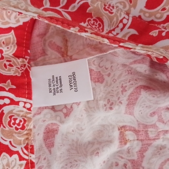 Coldwater Creek Orange Paisley Print Cargo Capris - Picture 5 of 7